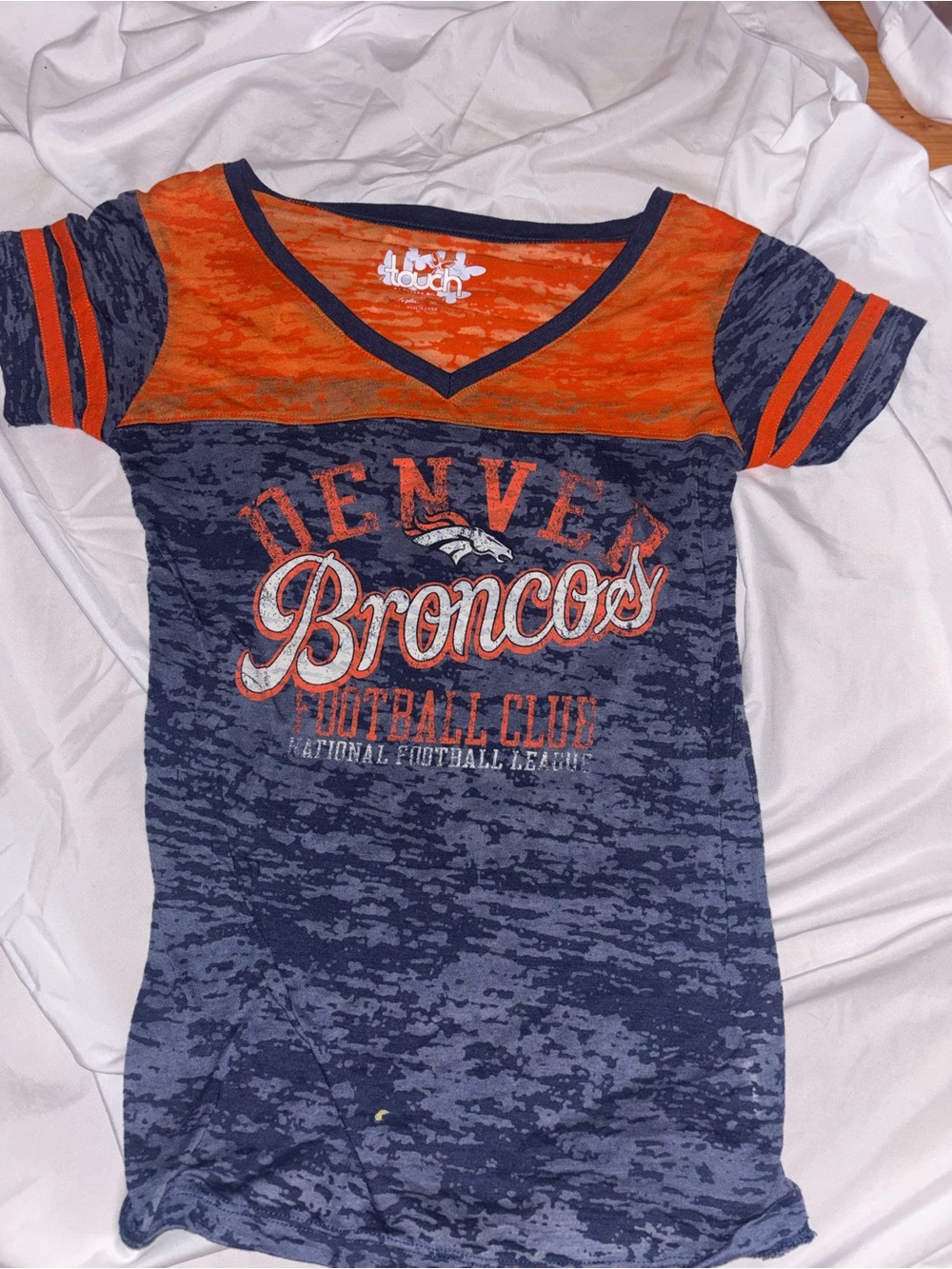 Touch by Alyssa Milano Denver Broncos Girls' V-Neck Tee - Navy & Orange